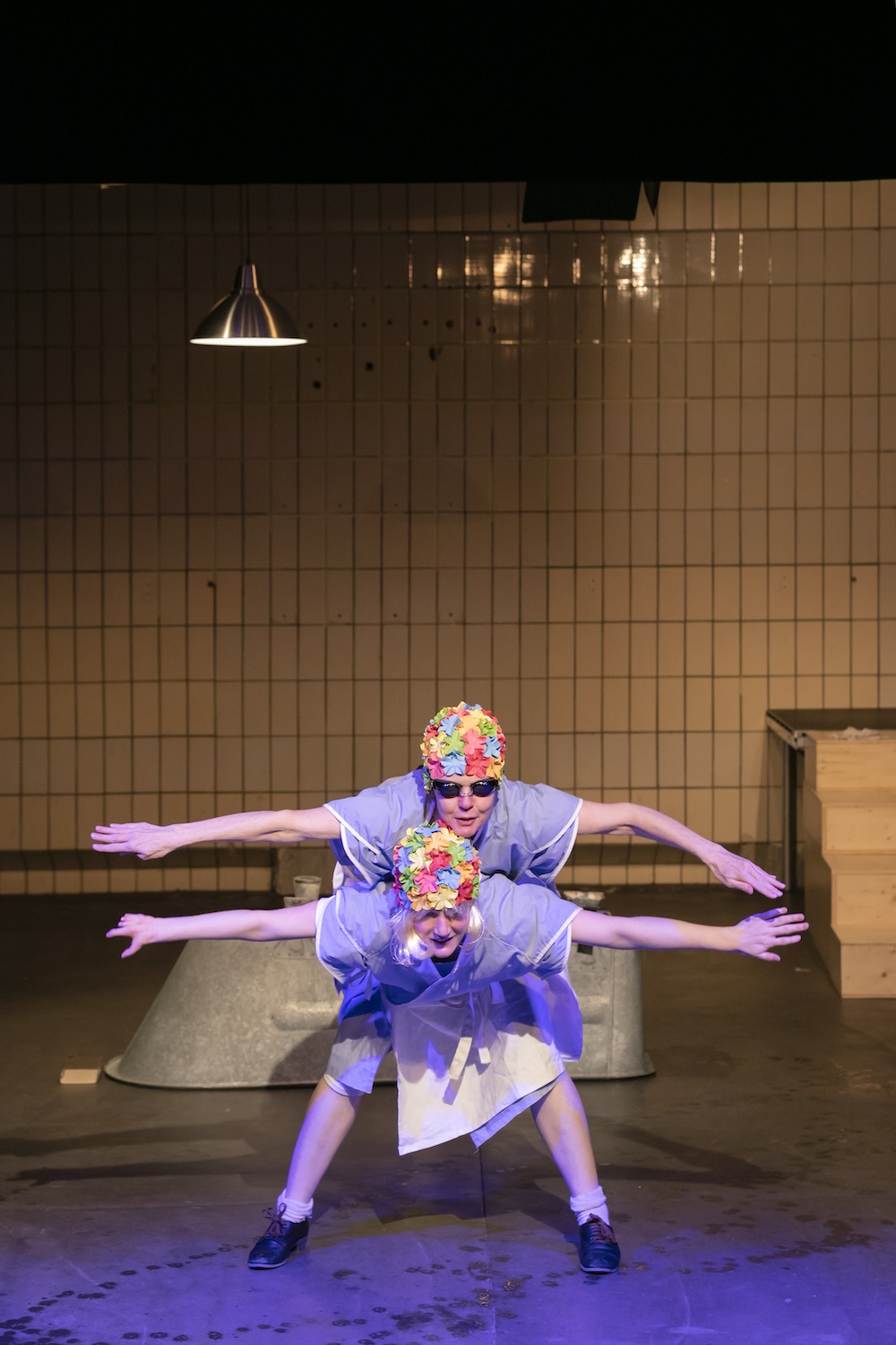 Luftschwimmen dramatischer Moment